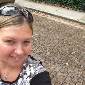 Meet your Posher, Megan